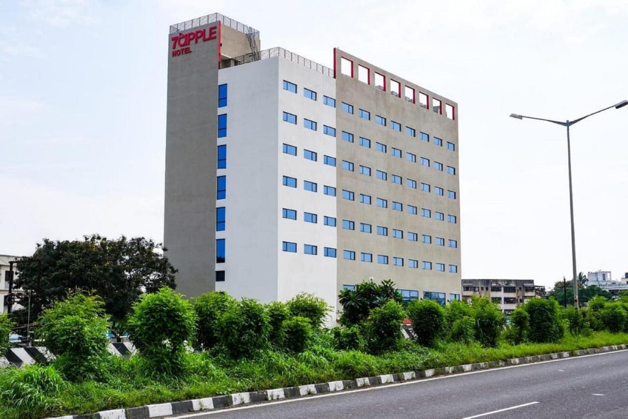 7 Apple Hotel Nashik Luaran gambar